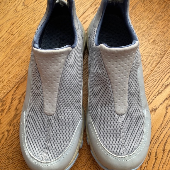 LL Bean Walking Gymshoes; Womens 8 - NEW - Picture 2 of 6
